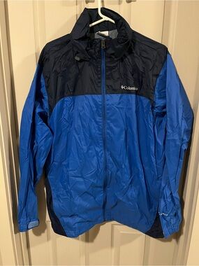 Columbia Blue and Navy Men’s Lightweight Windbreaker